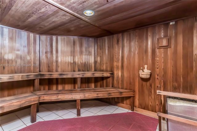 253 NE 2nd St 3108, Miami, FL 33132