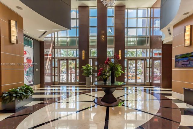 253 NE 2nd St 3108, Miami, FL 33132