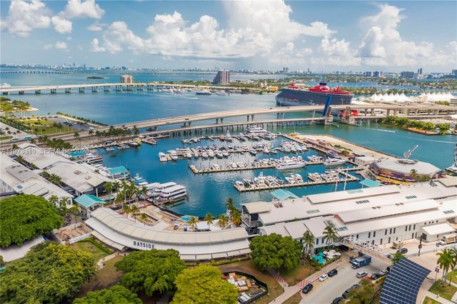 253 NE 2nd St 3108, Miami, FL 33132