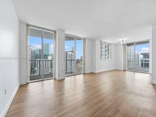 253 NE 2nd St 3108, Miami, FL 33132