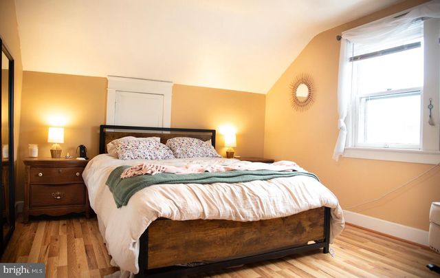 221 LOCUST ST, Hanover, PA 17331