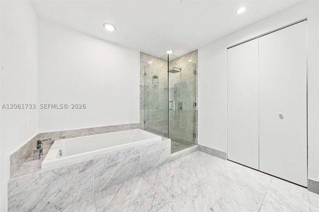 801 S Miami Ave 2502, Miami, FL 33130
