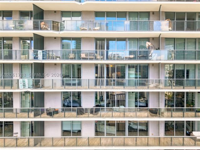801 S Miami Ave 2502, Miami, FL 33130