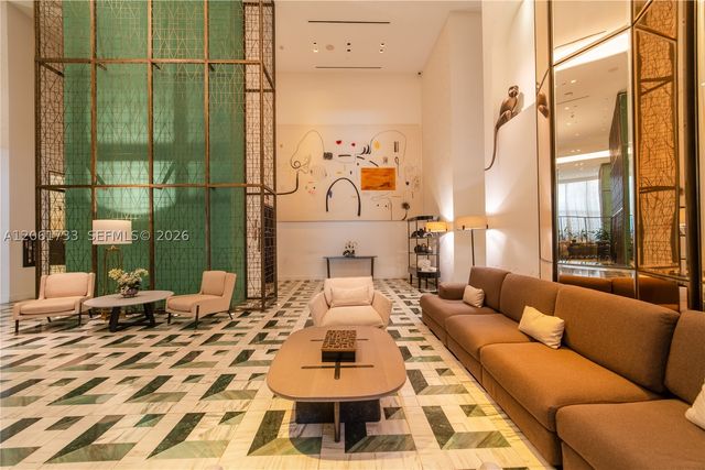 801 S Miami Ave 2502, Miami, FL 33130
