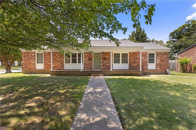 855 Wilmont LN, Newport News, VA 23608