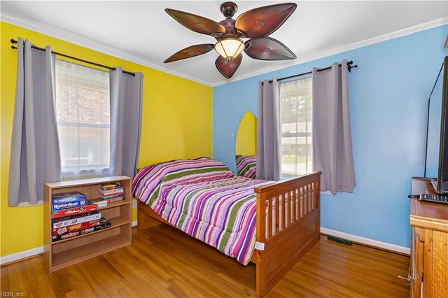 855 Wilmont LN, Newport News, VA 23608
