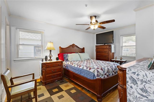 855 Wilmont LN, Newport News, VA 23608