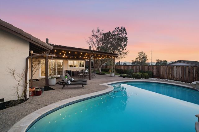 2119 Farmington Pl, Livermore, CA 94550