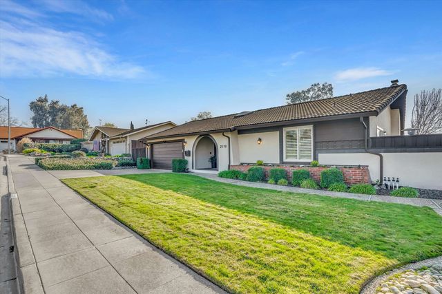 2119 Farmington Pl, Livermore, CA 94550