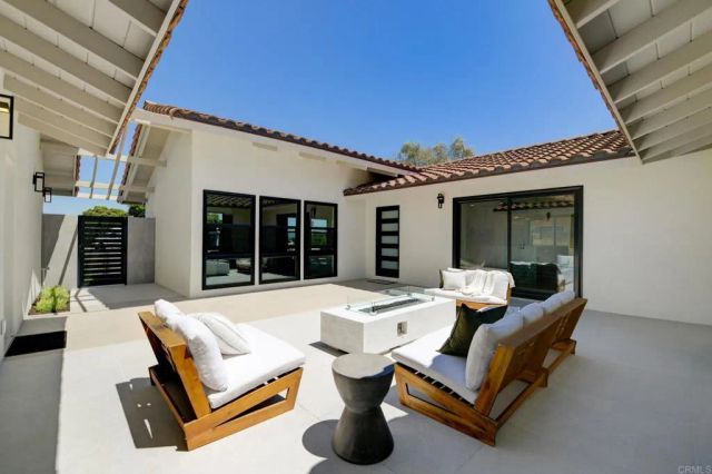 8838 La Jolla Scenic Drive North, La Jolla, CA 92037