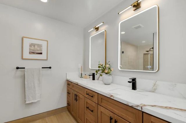 8838 La Jolla Scenic Drive North, La Jolla, CA 92037