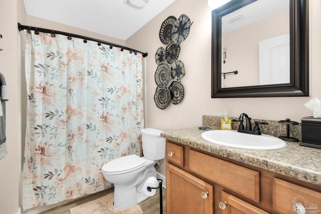 323 Reus St, Pensacola, FL 32501