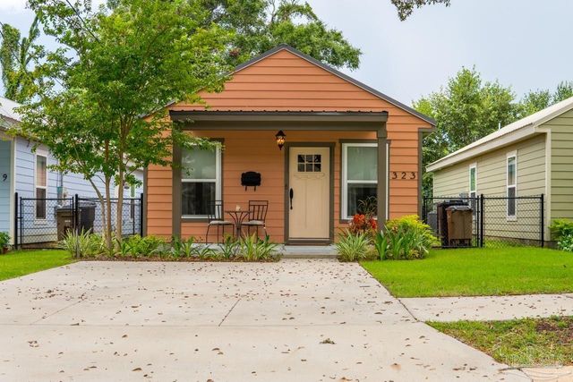 323 Reus St, Pensacola, FL 32501