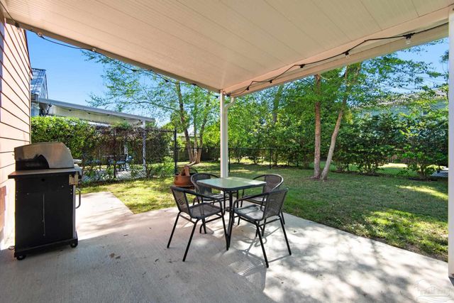 323 Reus St, Pensacola, FL 32501