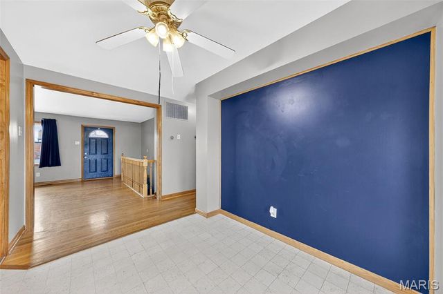 505 Blumhoff Avenue, Wentzville, MO 63385