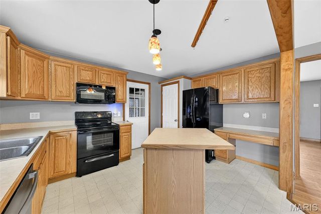 505 Blumhoff Avenue, Wentzville, MO 63385