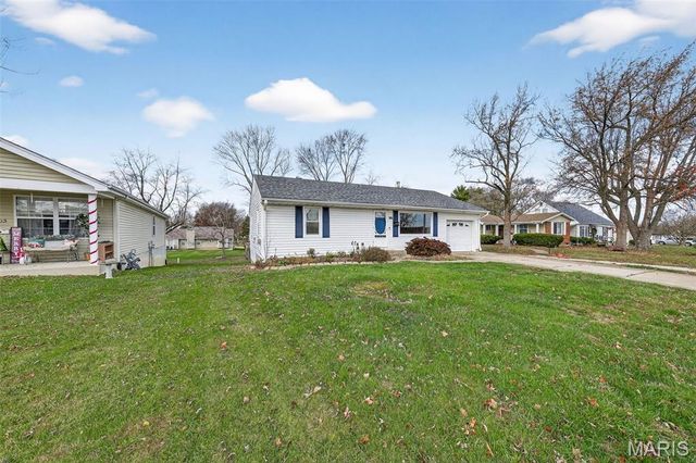 505 Blumhoff Avenue, Wentzville, MO 63385