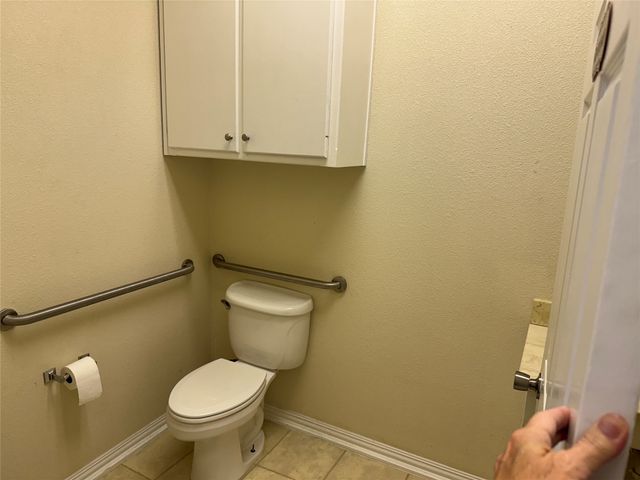 108 W Main Street, Italy, TX 76651