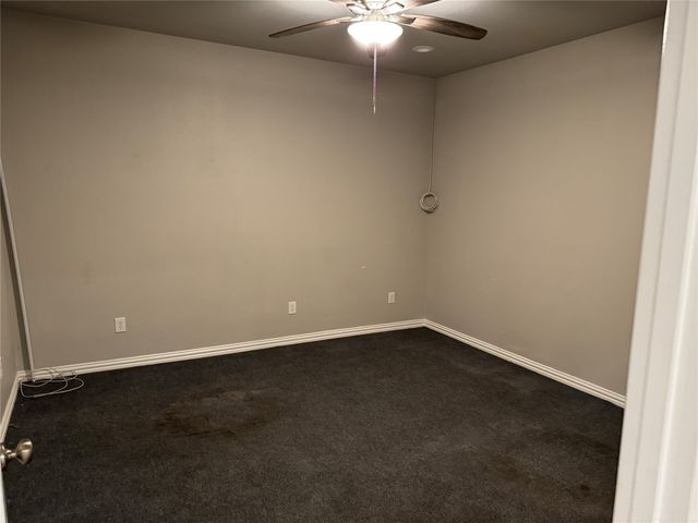 108 W Main Street, Italy, TX 76651