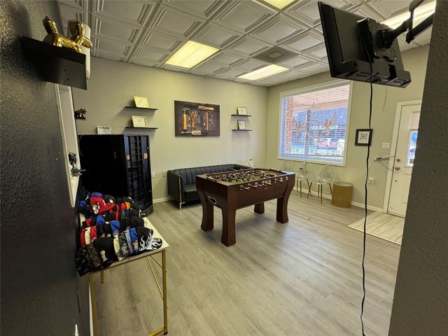 108 W Main Street, Italy, TX 76651