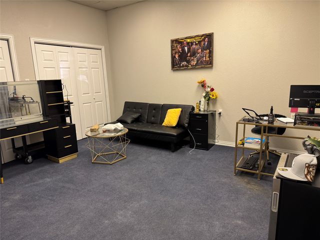 108 W Main Street, Italy, TX 76651