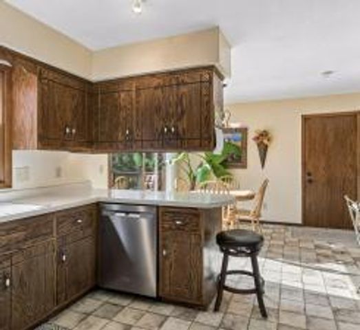 1912 Serendipity Court, New Brighton, MN 55112