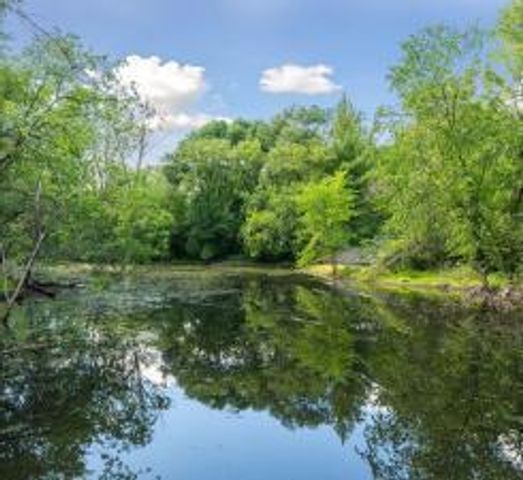 1912 Serendipity Court, New Brighton, MN 55112