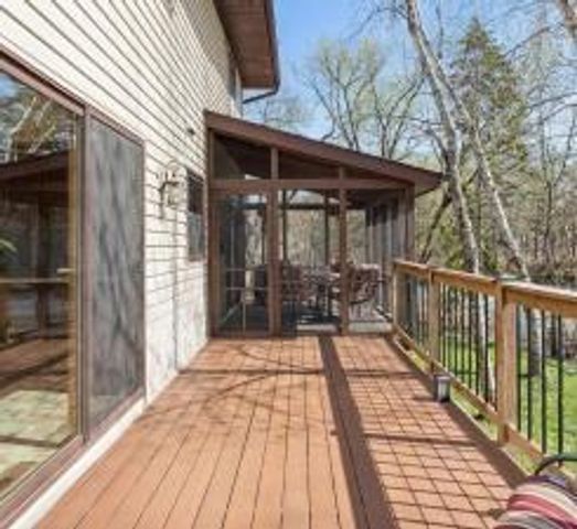 1912 Serendipity Court, New Brighton, MN 55112