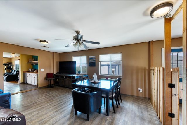 6464 N SIX GUN Road, Willcox, AZ 85643