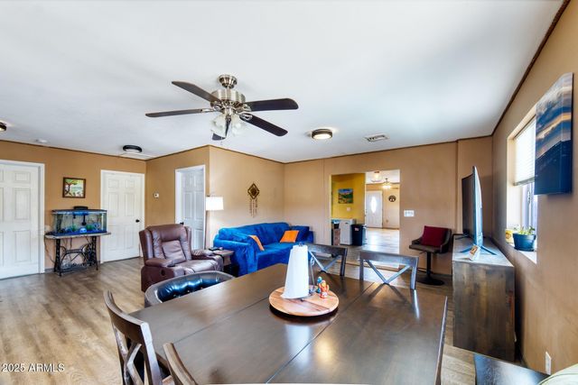 6464 N SIX GUN Road, Willcox, AZ 85643