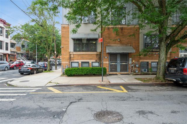 782 E 179th Street, Bronx, NY 10460