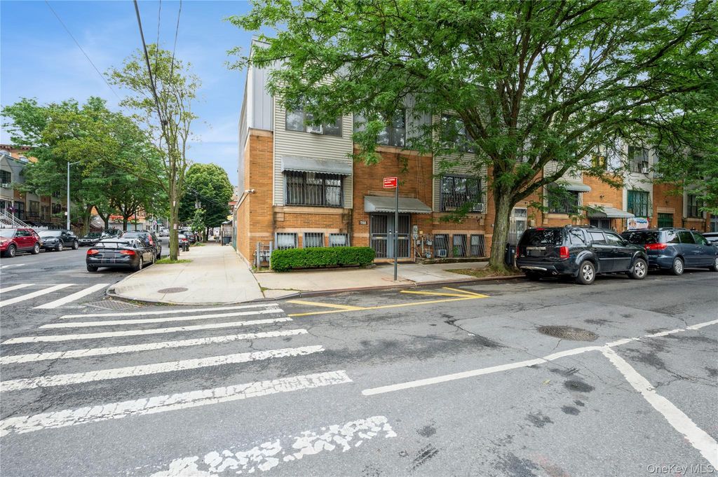782 E 179th Street, Bronx, NY 10460