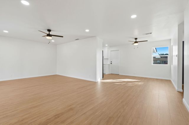 109 Whittier Court, Exeter, CA 93221