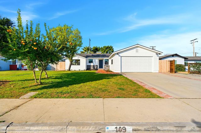 109 Whittier Court, Exeter, CA 93221