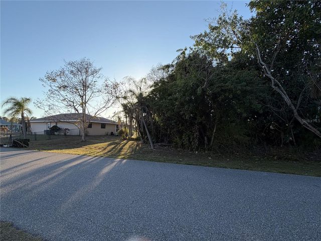 18248 REGAN AVENUE, Port Charlotte, FL 33948