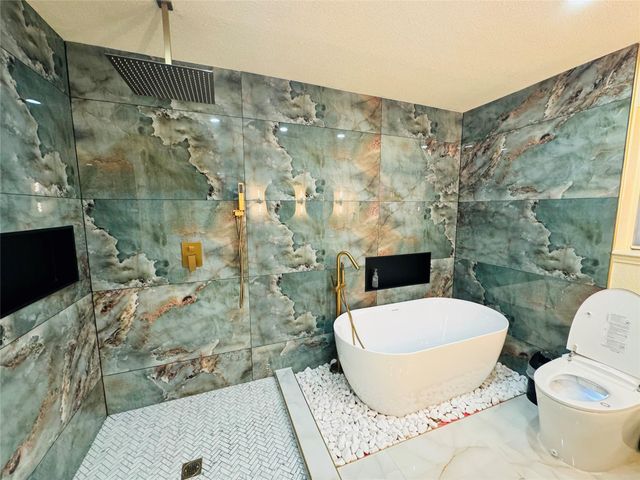 23230 Canyon Lake Drive, Spring, TX 77373