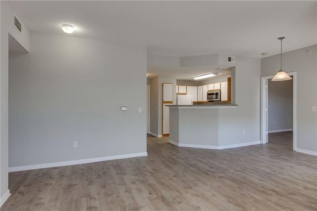 2320 Gracy Farms LN 1131, Austin, TX 78758