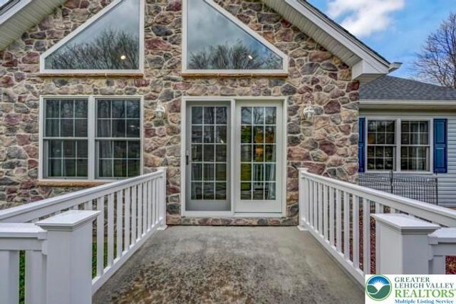 209 Brittany Drive, Penn Forest Twp, PA 18210