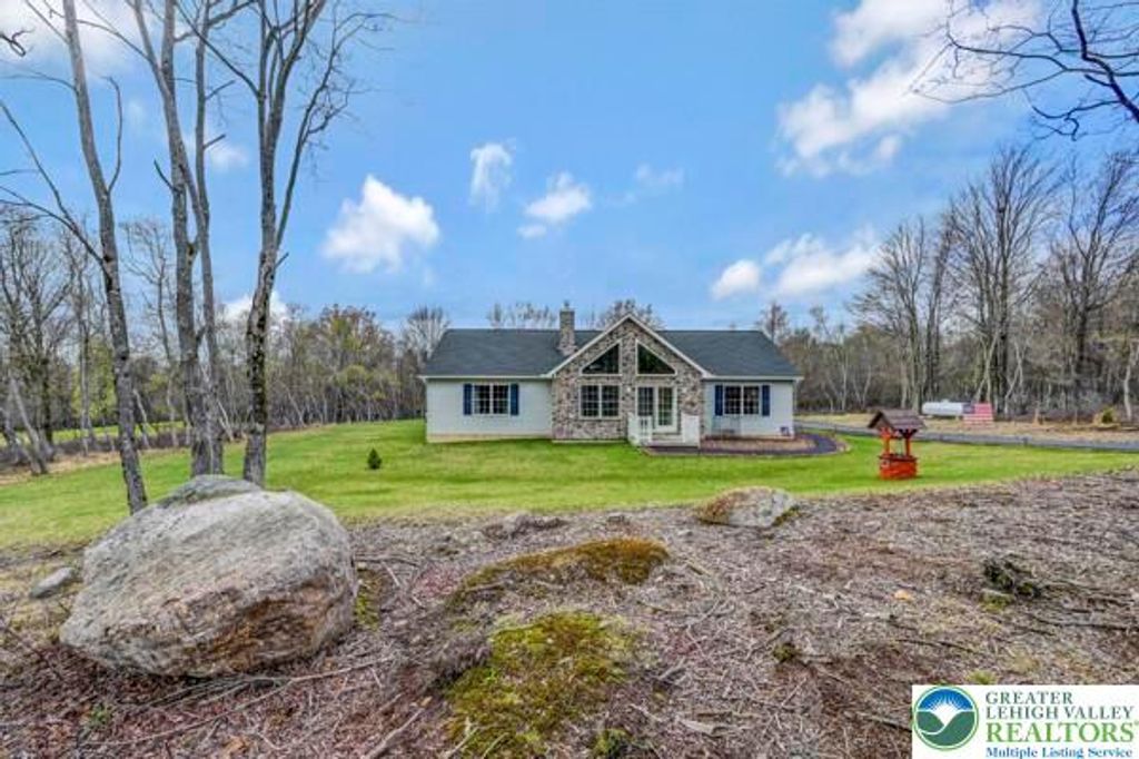 209 Brittany Drive, Penn Forest Twp, PA 18210