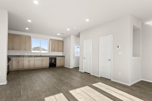 153 Daylily DR, Elgin, TX 78621