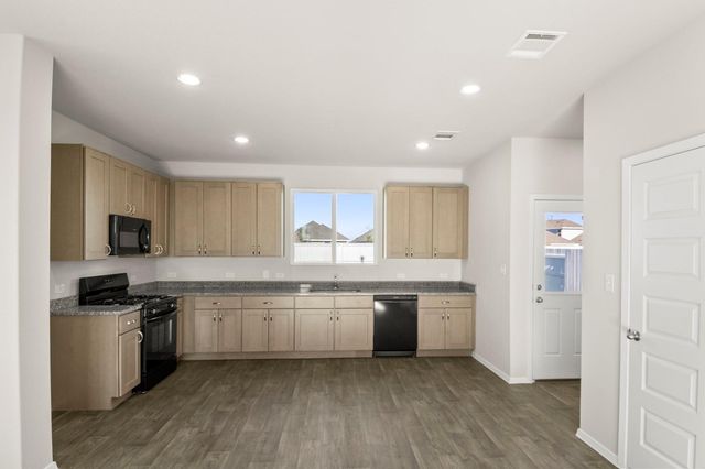 153 Daylily DR, Elgin, TX 78621