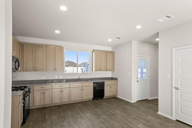 153 Daylily DR, Elgin, TX 78621