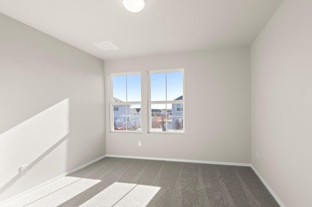 153 Daylily DR, Elgin, TX 78621