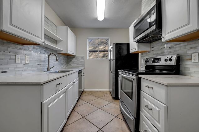 1064 Copper Creek Drive B, Tallahassee, FL 32311