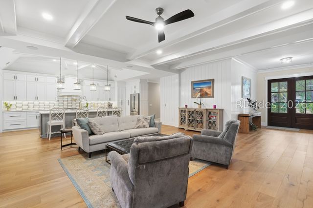 73 White Oaks Cir, Bluffton, SC 29910