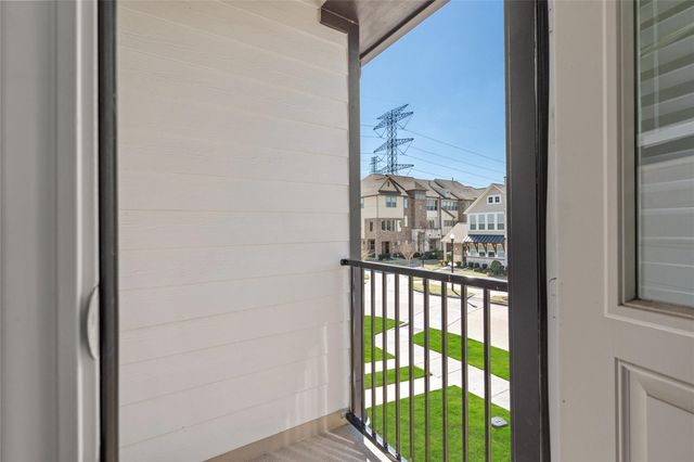 9406 Caddo Ridge Lane, Cypress, TX 77433