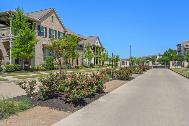 9406 Caddo Ridge Lane, Cypress, TX 77433