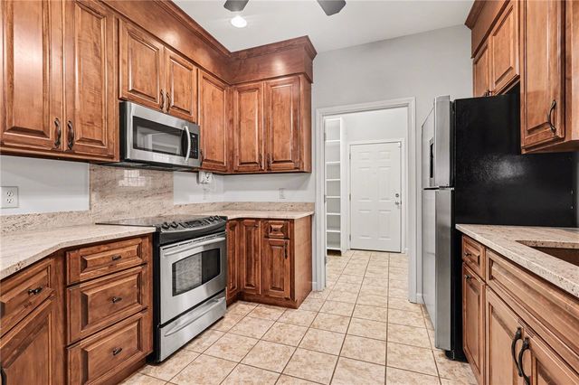 109 Oak Crest Circle, Seneca, SC 29672