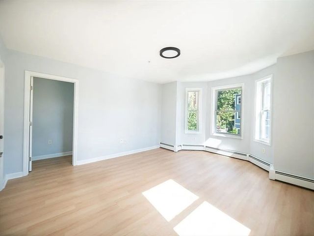 502 Somerville Ave 3, Somerville, MA 02143