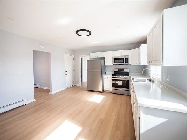 502 Somerville Ave 3, Somerville, MA 02143